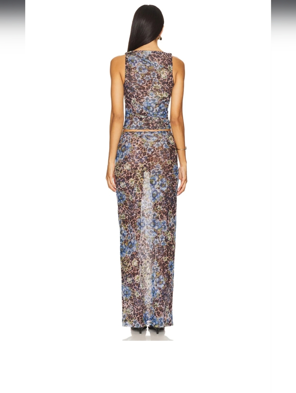 Concha Maxi Skirt Set in Blue Multi - Picture 2 of 3